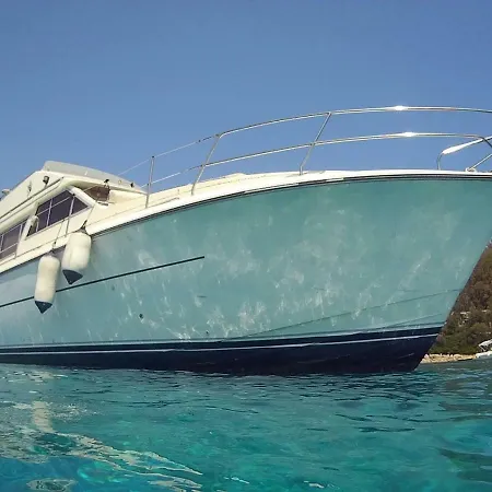 Blue Ii Yacht 4*
