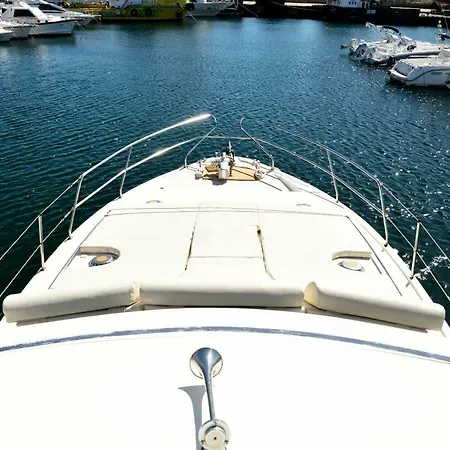 Blue Ii Yacht 4*